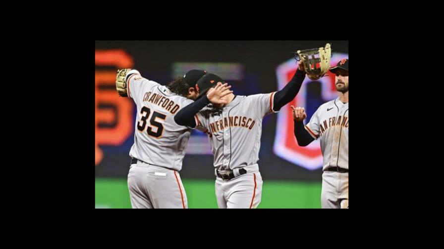 Brandon Belt anota la carrera de la ventaja en la victoria de los Gigantes