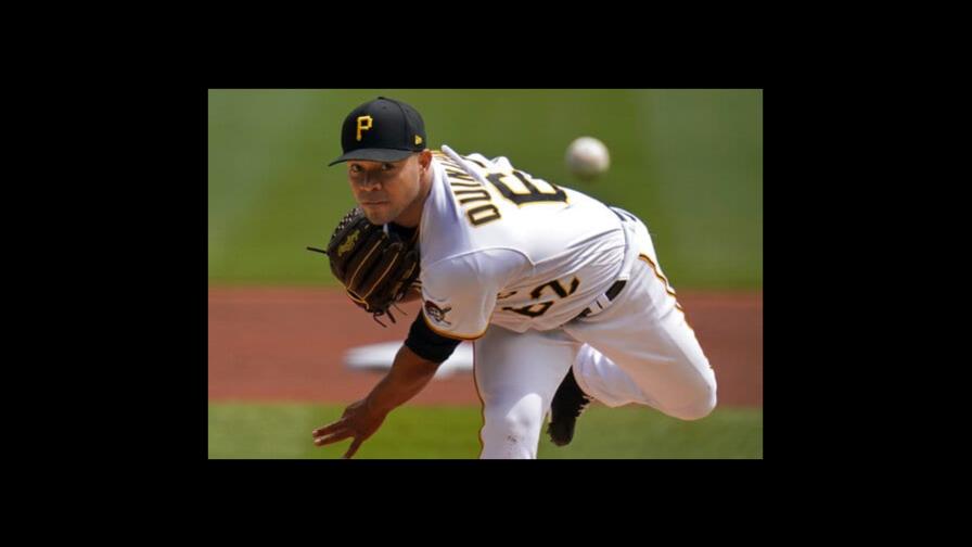 Los Piratas vencen 5-3 a Nacionales y se llevan la serie Los Piratas vencen 5-3 a Nacionales y se llevan la serie