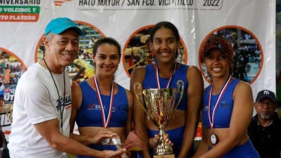 Puñal, Coco, Ems-Sport y Populares campeones voleibol Hato Mayor/Vicentillo