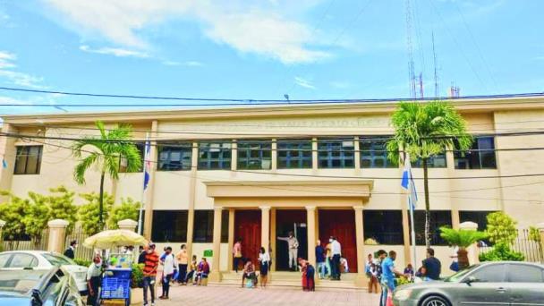 Hombre violó por años a sus dos hijas menores en Higüey, denuncia un familiar