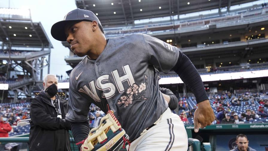Video: Juan Soto es todo una chercha en el juego de pelota