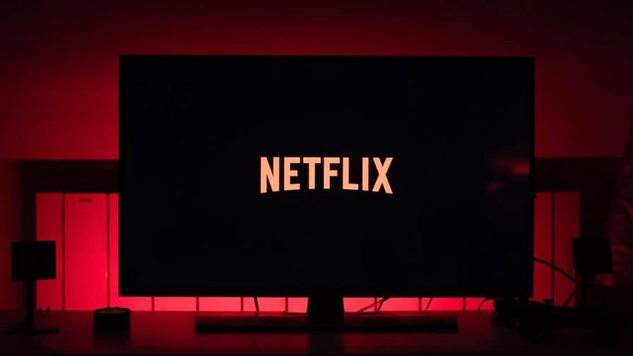 Netflix pierde 200,000 suscriptores y sus beneficios se estancan