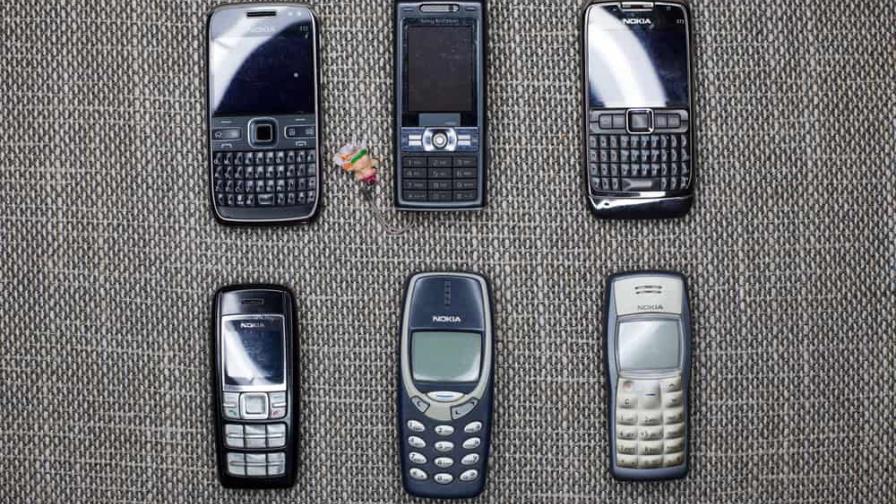 Teléfonos tontos: por qué se venden cada vez más