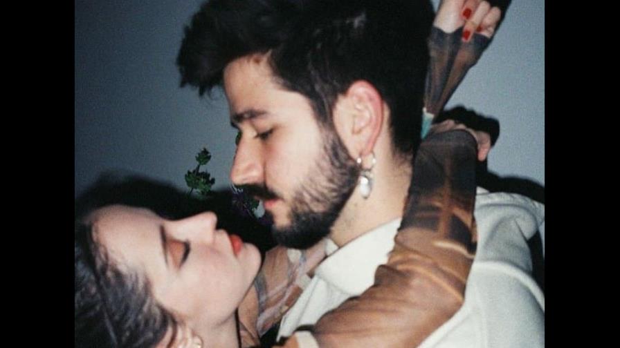 Fanáticos opinan que Evaluna es idéntica a la ex de Camilo