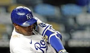 Chourio, Pérez y Suárez iluminan el cielo de la MLB