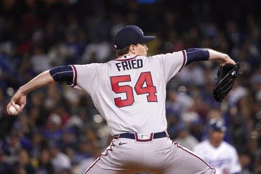 Max Fried y Kenley Jansen aplastan a los Dodgers en triunfo de Bravos