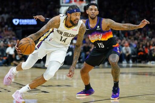 Los Pelicans superan a los Suns en un partido en el que Booker sale lesionado