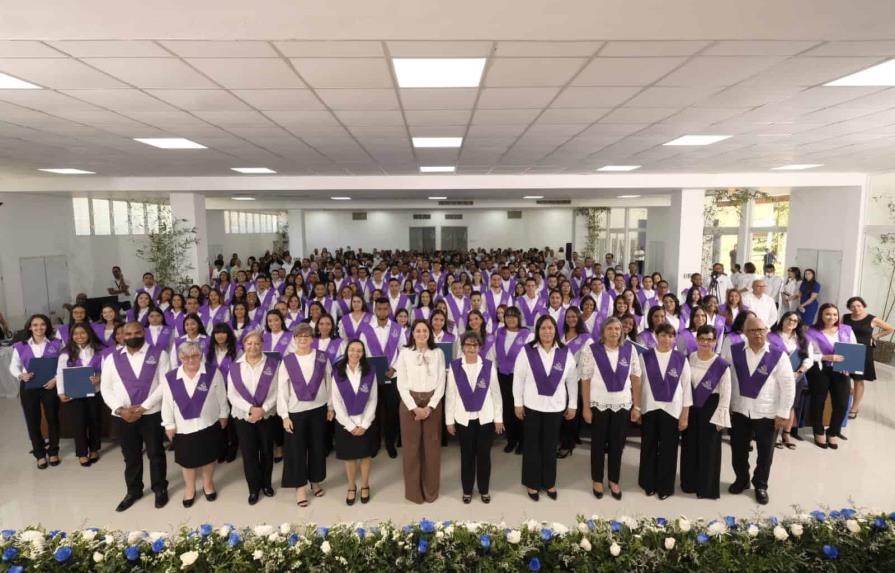 Isfodosu gradúa 236 nuevos docentes de excelencia