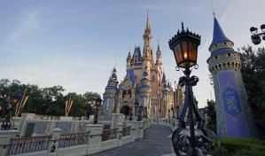 Legislatura vota despojar a Walt Disney World de autonom&iacute;a