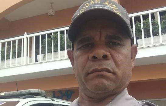 Matan capitán de la Policía frente a la casa de su madre en Las Cañitas