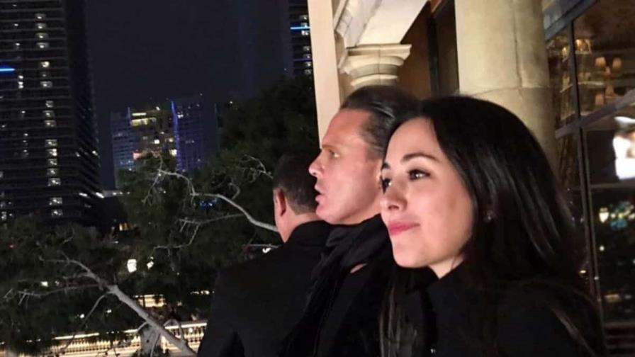 Luis Miguel reaparece junto a esta famosa socialité Luis Miguel reaparece junto a esta famosa socialité