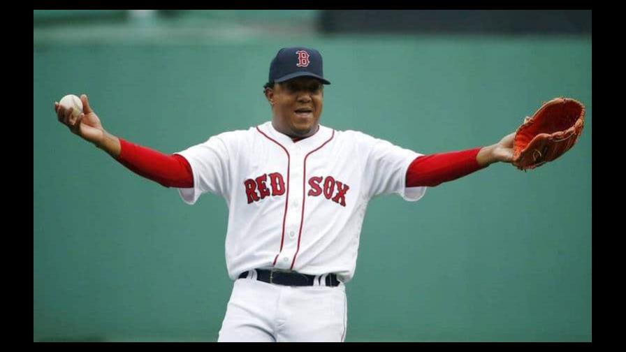 ¿Cuál es el mejor bateador dominicano para Pedro Martínez?