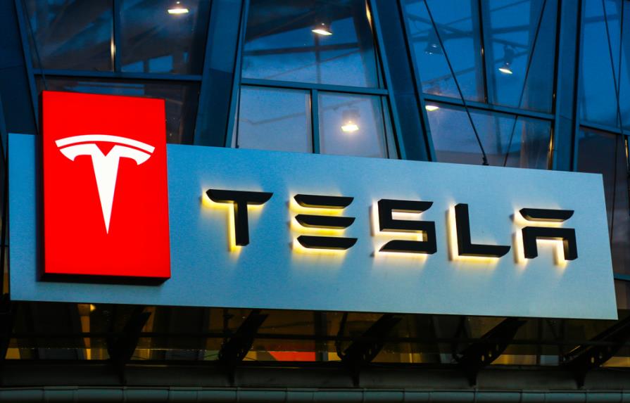 Un aumento de ingresos dispara los beneficios de Tesla hasta 3,318 millones