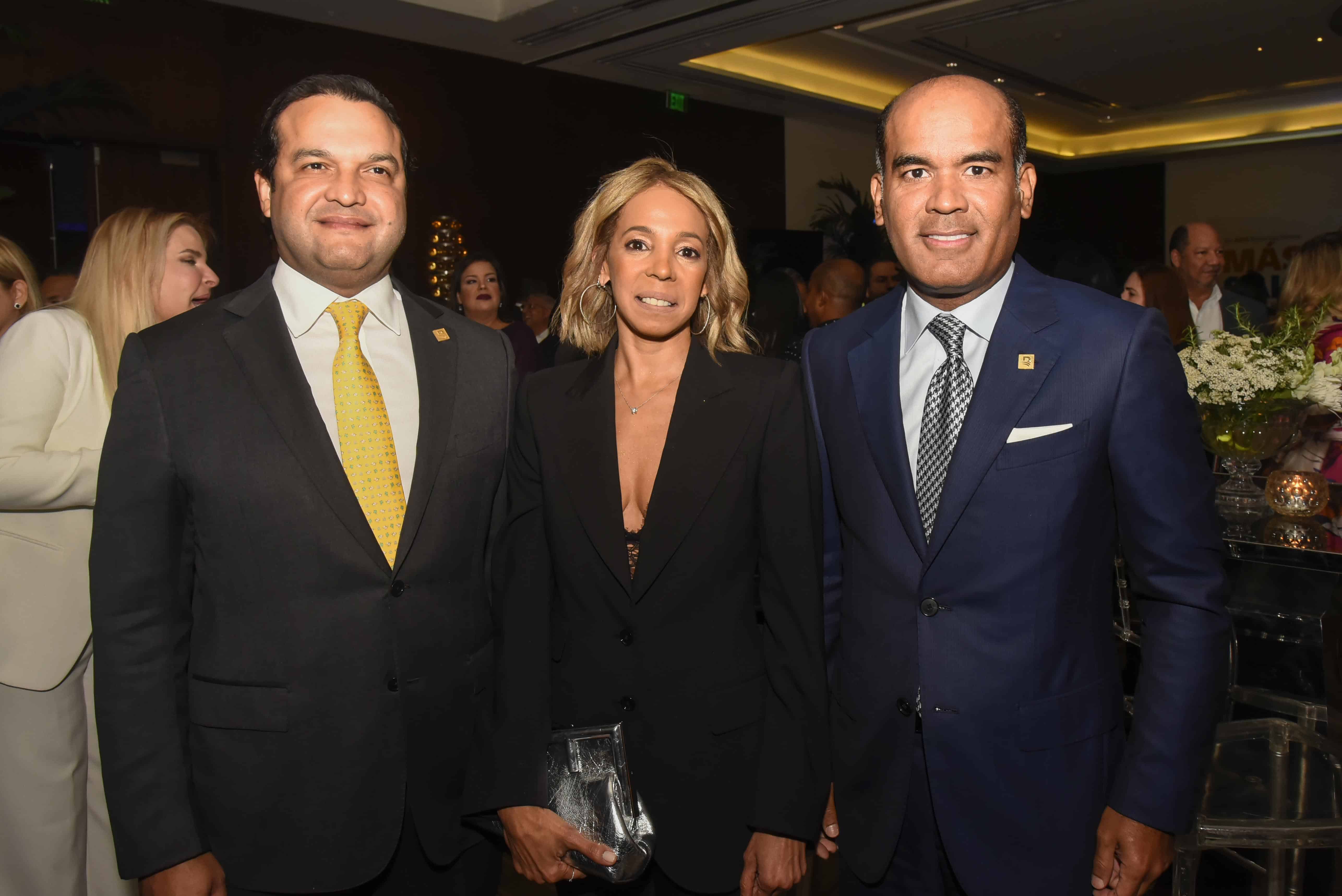 José Almonte, Massiel Suazo y Víctor Rojas.