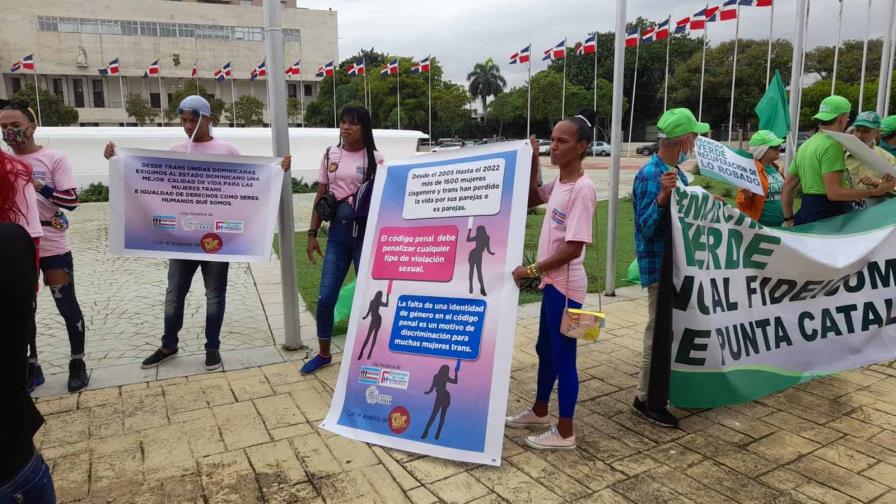 Trans van al Congreso a demandar que por ley se les garantice sus derechos Trans van al Congreso a demandar que por ley se les garantice sus derechos