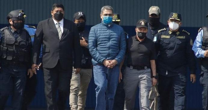 Extraditado expresidente de Honduras comparece ante el juez en Nueva York