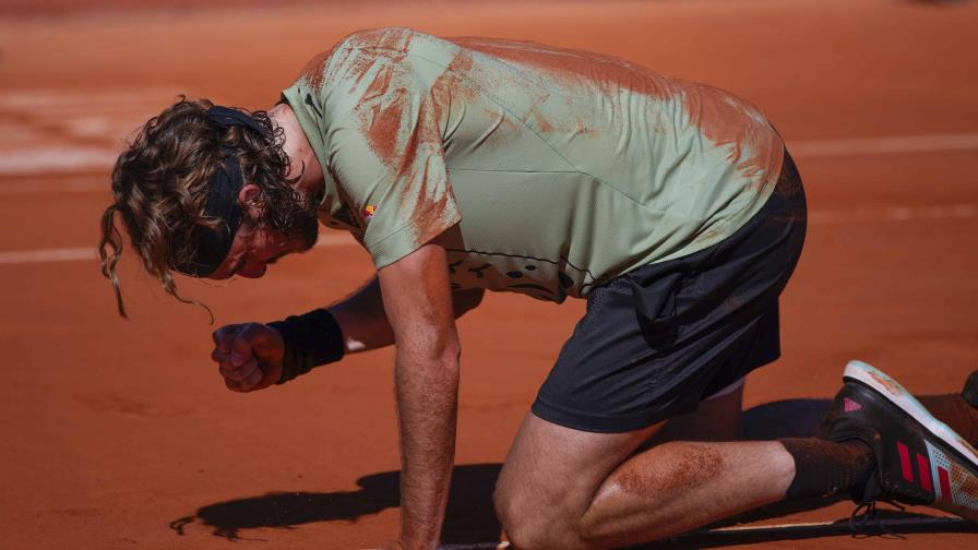Stefanos Tsitsipas vence a Gregor Dimitrov en Barcelona y ya está en cuartos Stefanos Tsitsipas vence a Gregor Dimitrov en Barcelona y ya está en cuartos