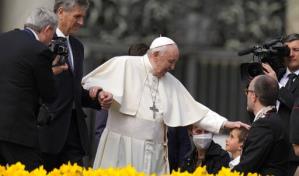 Francisco se somete a una revisión por problemas de rodilla