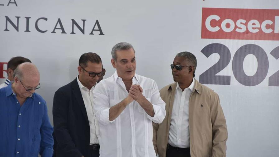 Presidente llama al diálogo a los convocantes al paro regional en el Cibao