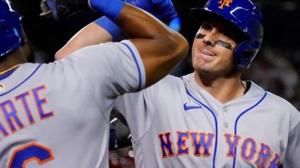 VÍDEO | Starling Marte decidió la victoria de los Mets con sencillo en el décimo