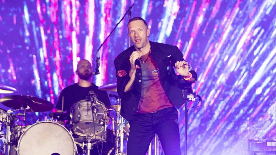 Coldplay encabeza puesto de las giras más lucrativas y Bad Bunny el segundo