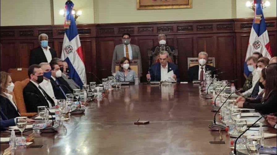 Gobierno pasó balance al desempeño junto a ministros y directores