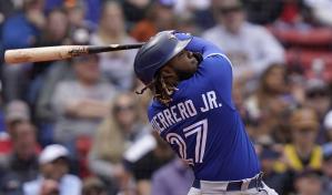 VÍDEO | Guerrero dos hits en triunfo de Toronto; Espinal su segundo jonrón