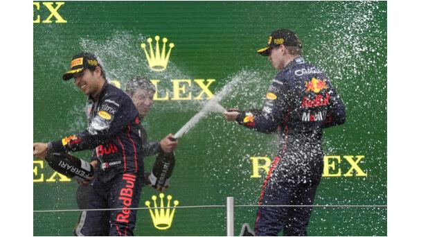 Verstappen en un maravilloso domingo y Red Bull avergüenzan a Ferrari en Imola