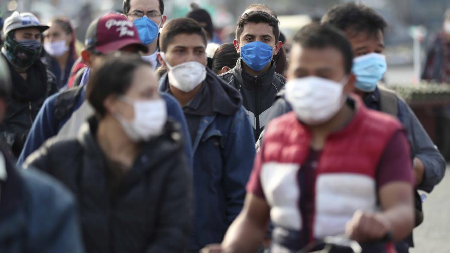 Colombia elimina la mascarilla en algunos sitios cerrados