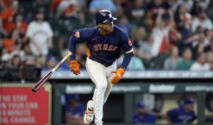 Jeremy Peña conecta jonrón en la  décima y Astros superan a Azulejos