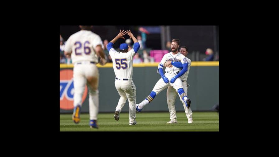 Seattle corona barrida ante Reales con triunfo en 12 innings