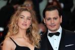 La jueza prohíbe posar con fanáticos a Johnny Depp y Amber Heard