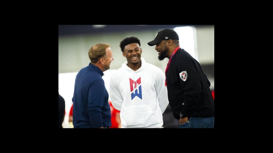 Los Pittsburgh Steelers buscan quarterback con el factor x en el draft de nuevo ingreso