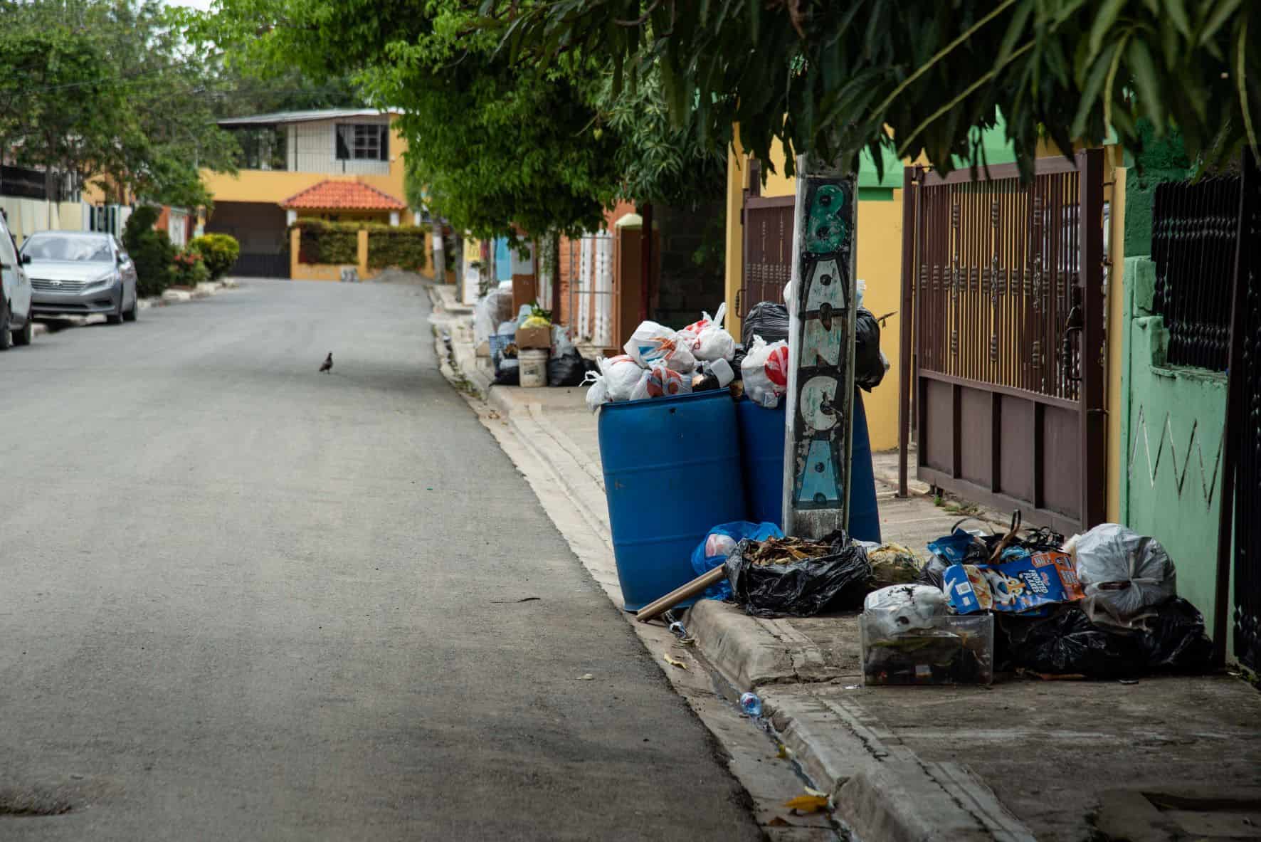 En la Ciecusncuiripción 2 (Alma Rosa) no hay muchas quejas por la basura