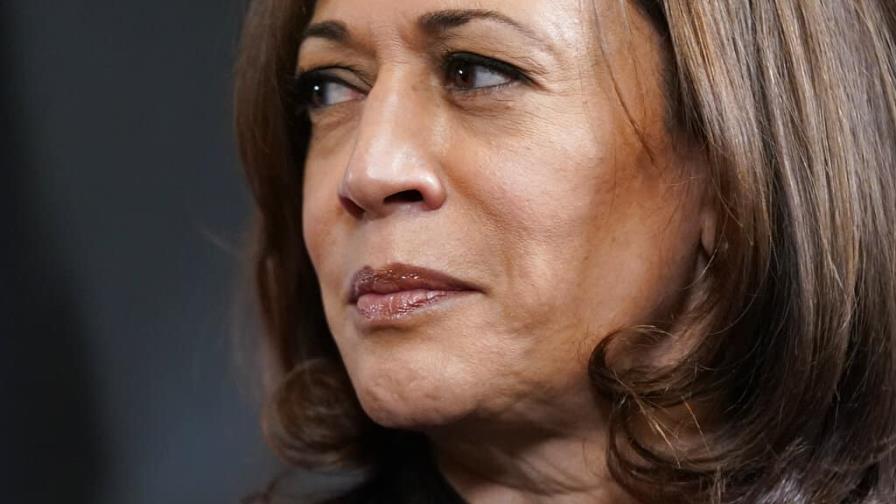 Vicepresidenta Kamala Harris da positivo al COVID-19