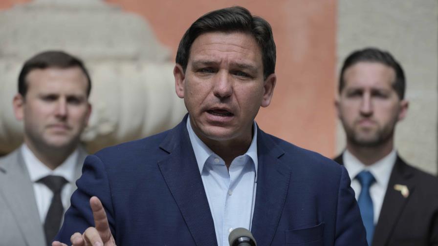 Piden al gobernador de Florida que deje de levantar barreras para votar Piden al gobernador de Florida que deje de levantar barreras para votar