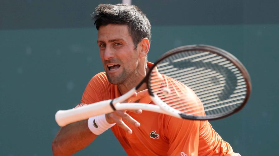 Djokovic podrá jugar en Wimbledon; no tiene que vacunarse Djokovic podrá jugar en Wimbledon; no tiene que vacunarse