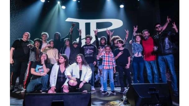 Toque Profundo incorpora a nuevas generaciones de músicos en concierto