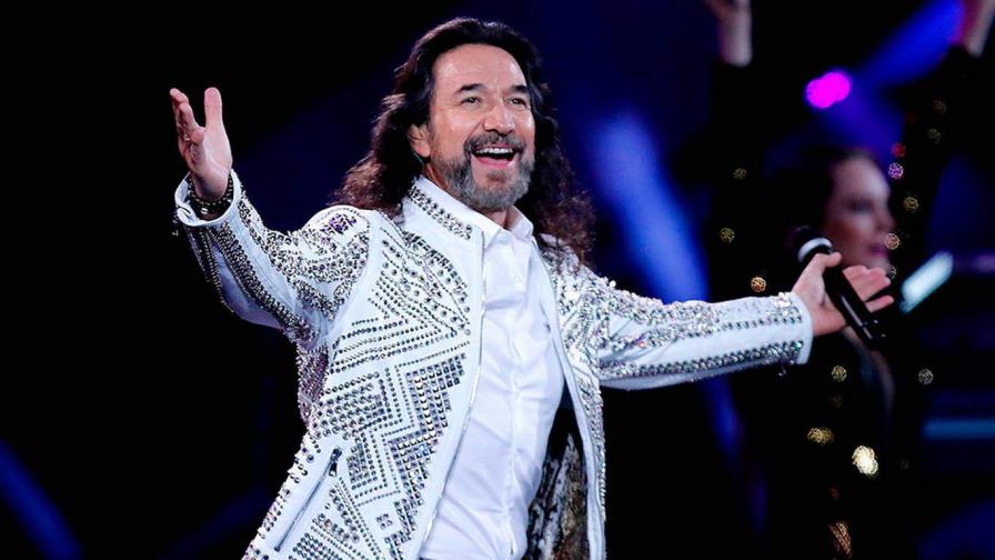 Marco Antonio Solís recibirá el homenaje Persona del Año en los Latin Grammy