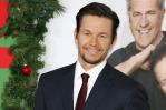 Mark Wahlberg: Cuando voy en avión siempre me santiguo y rezo al despegar y al aterrizar