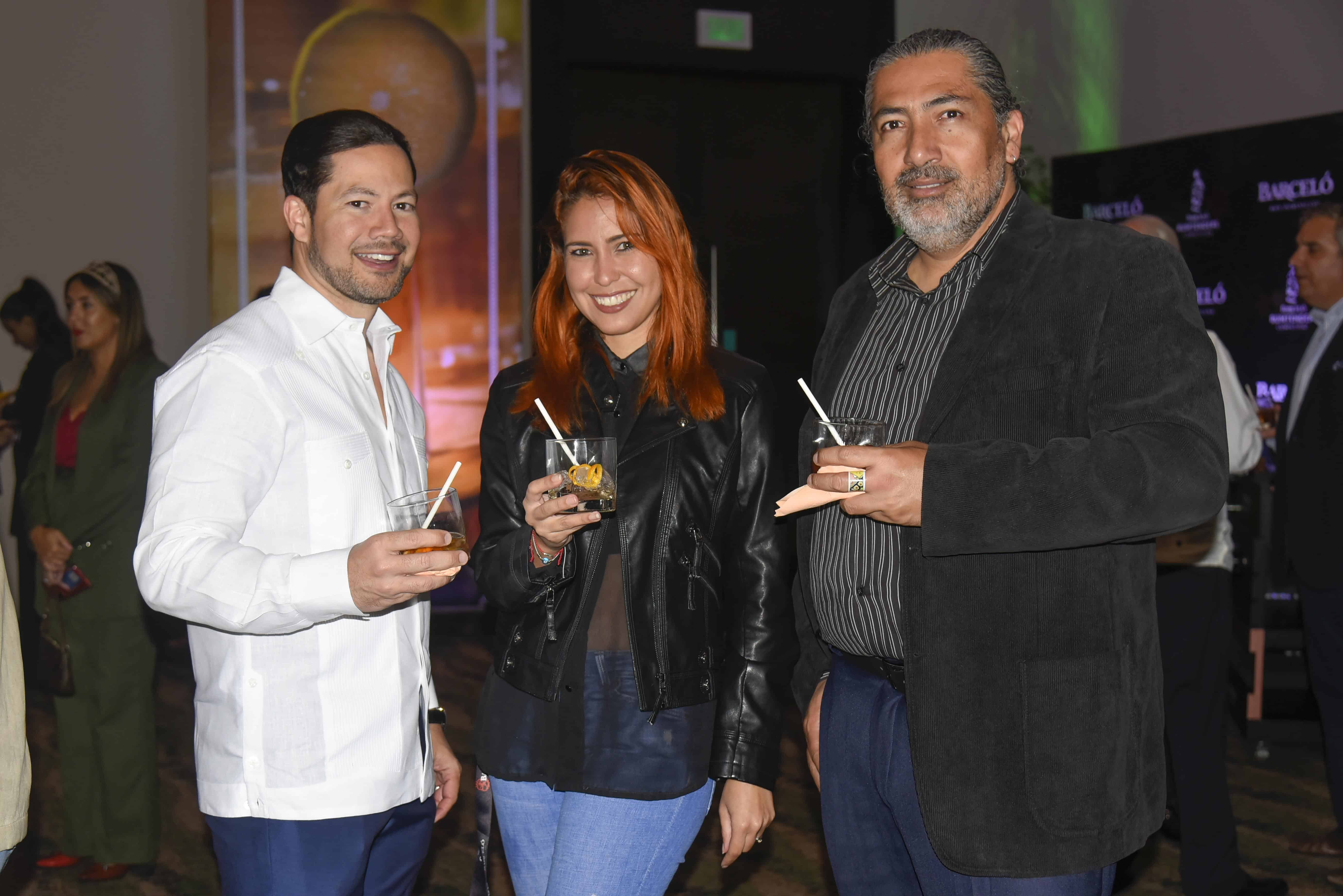 Vinicio Subero, Daniela Medina y Miguel Vega.