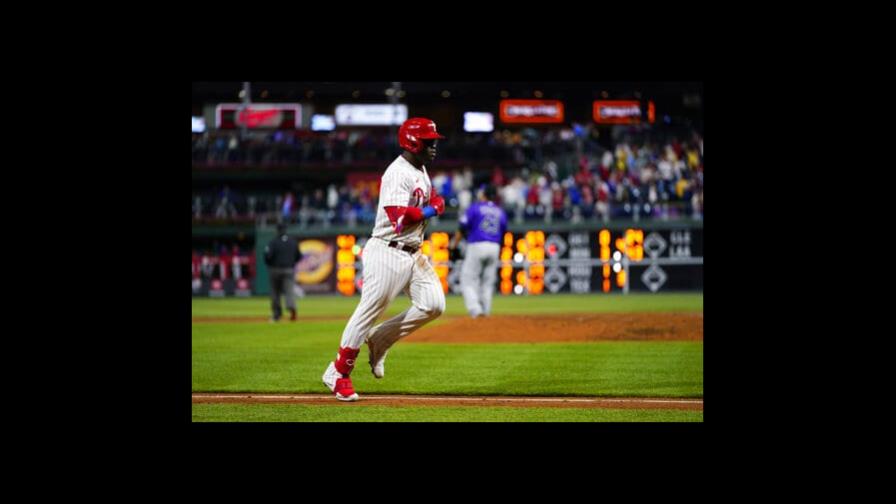 Odubel Herrera y Eflin llevan a Filis a paliza sobre Rockies