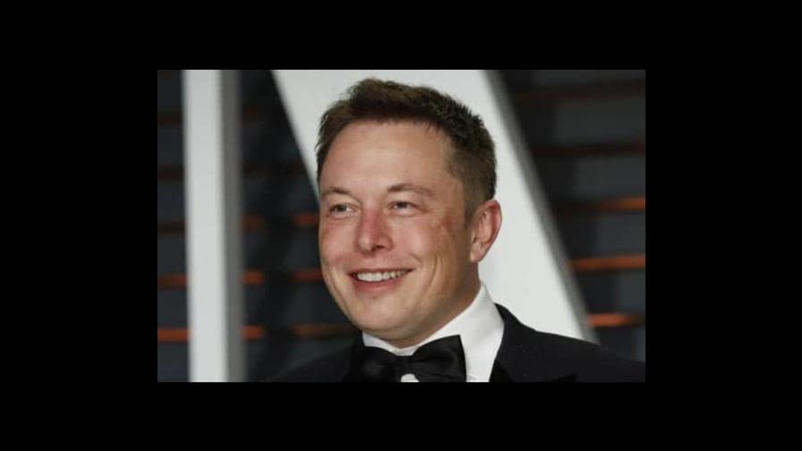 Elon Musk bromea en Twitter sobre comprar Coca-Cola para volver a agregarle cocaína