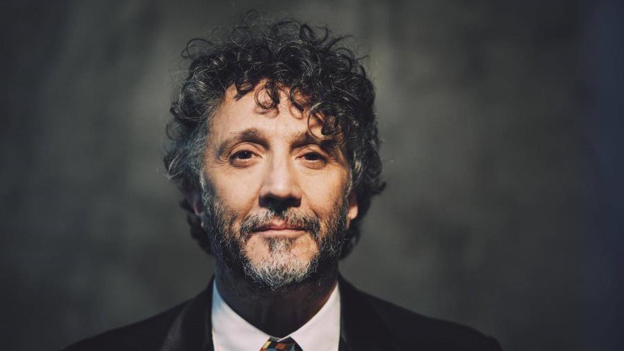 Fito Páez da positivo por covid-19 y cancela conciertos en Argentina y España