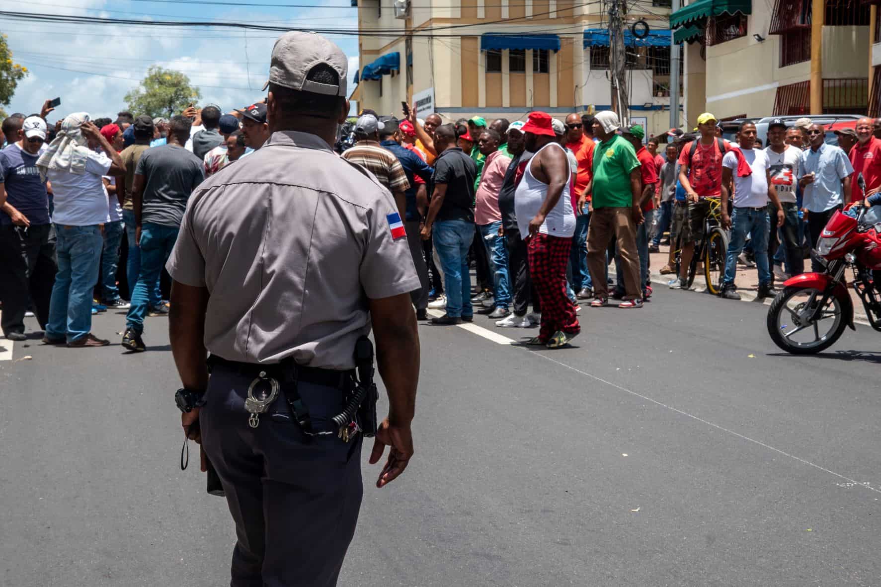 Los Policias mantuvieron el control de los manifestantes