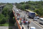 Caos en el transporte por marcha de choferes sacados de corredor Charles de Gaulle Caos en el transporte por marcha de choferes sacados de corredor Charles de Gaulle