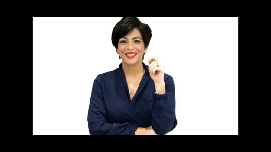 Ángela Suazo lanzará libro de colorear durante la Feria del Libro Ángela Suazo lanzará libro de colorear durante la Feria del Libro