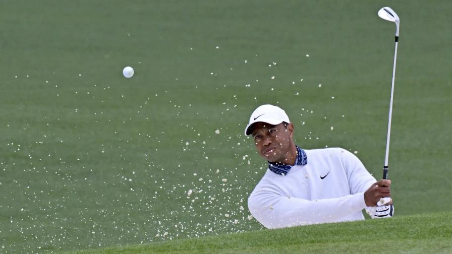 Woods se dirige a práctica, de cara a Campeonato de PGA