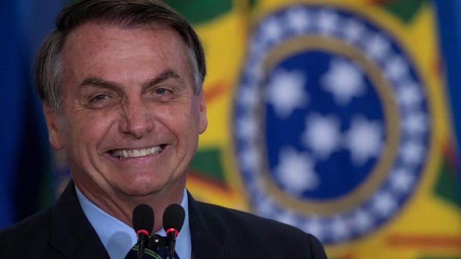 Bolsonaro aplaude la compra de Twitter por Musk: “Cambió el humor de Brasil”