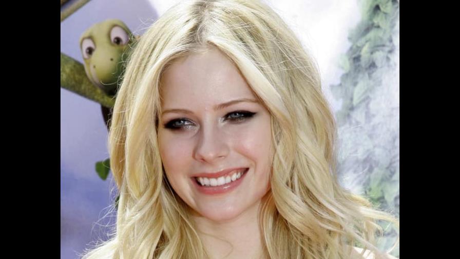 Avril Lavigne y Mod Sun celebraron su compromiso Avril Lavigne y Mod Sun celebraron su compromiso